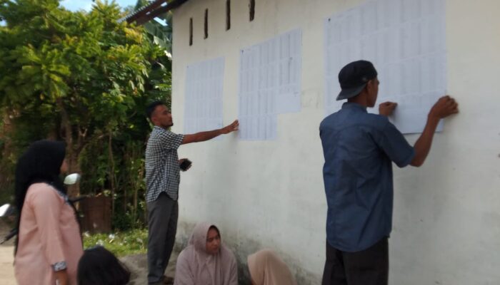 BPN Sergai Serahkan Sertifikat Redistribusi Tanah Di Dolok Masihul