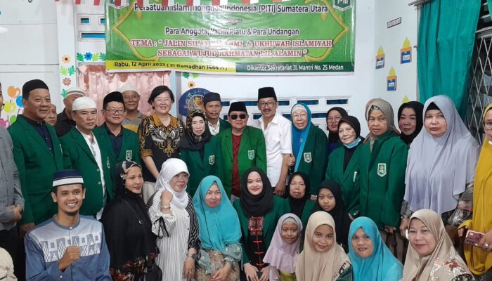 Tionghoa Muslim Sumut Santuni Anak Yatim Piatu