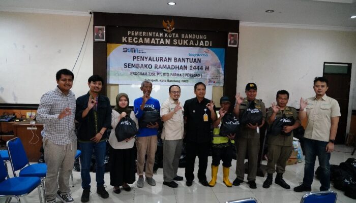 Bio Farma Gelar Penyaluran Bantuan Sembako Ramadan 1444 H