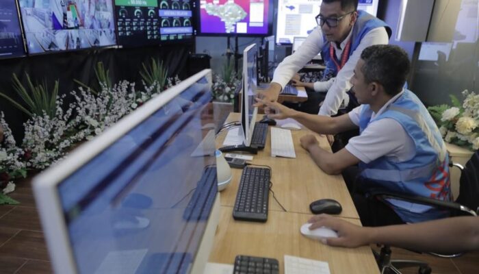 Dirut PLN Dianugerahi The Most Reputable CEO In Digital Platform