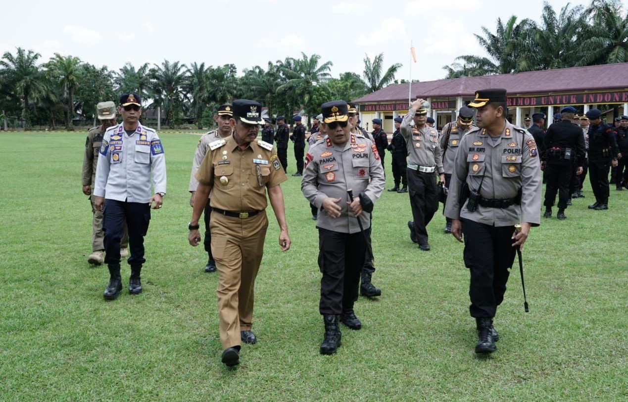 Merajut Silaturahmi Dengan Buka Puasa Bersama Di Meunasah Al Furqan Merajut Silaturahmi Dengan Buka Puasa Bersama Di Meunasah Al Furqan
