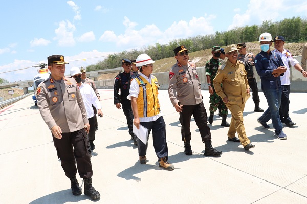 Bupati Dan Wali Kota Diminta Pastikan Akses Jalan Dalam Kondisi Siap Bupati Dan Wali Kota Diminta Pastikan Akses Jalan Dalam Kondisi Siap