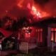 Rumah milik Sukalsum, Gampong Menasah Pante, Lhoksukon Aceh Utara terbakar pada Selasa (11/4). (Waspada/ist)