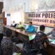 Kapolres Abdya AKBP Dhani Catra Nugraha SH SIK MH, mengecek kesiapan saat pendaftaran calon anggota Polri. Di aula Mapolres. Foto direkam Rabu (12/4) lalu.Waspada/Syafrizal