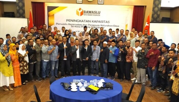 Bawaslu Sidempuan Perkuat Kapasitas Panwaslu Kecamatan Dan PKD