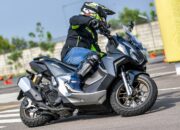 Tips Aman Dari Ancaman Bahaya Blind Spot