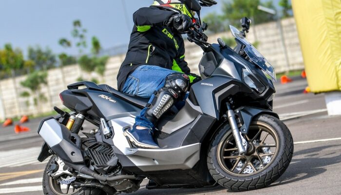 Tips Aman Dari Ancaman Bahaya Blind Spot