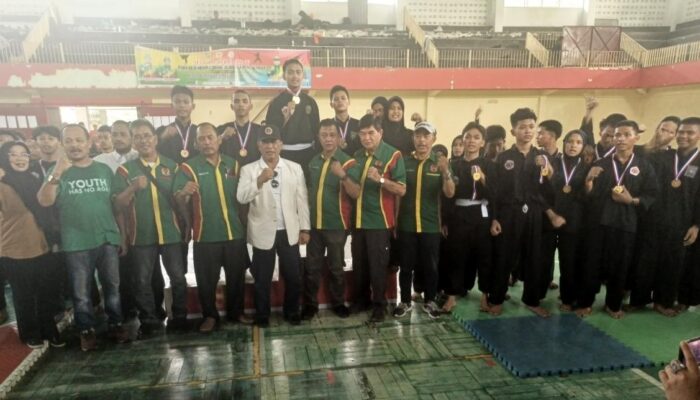 Medan Timur Juara Silat Piala Wali Kota