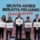 KIRI KE KANAN: Gisela Lesmana, Director Investor Relations & Media, Smartfren; Merza Fachys, President Director Smartfren; Andrijanto Muljono, Chief Commercial Officer Smartfren; Nining I. Soesilo, Penasihat PEBS FEBUI; dan Roberto Saputra, Chief Brand Officer Smartfren.