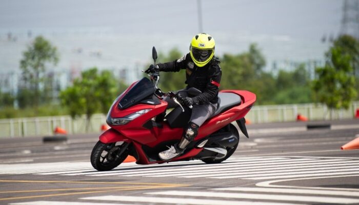 4 Tips Berhemat BBM Dengan ECO Riding
