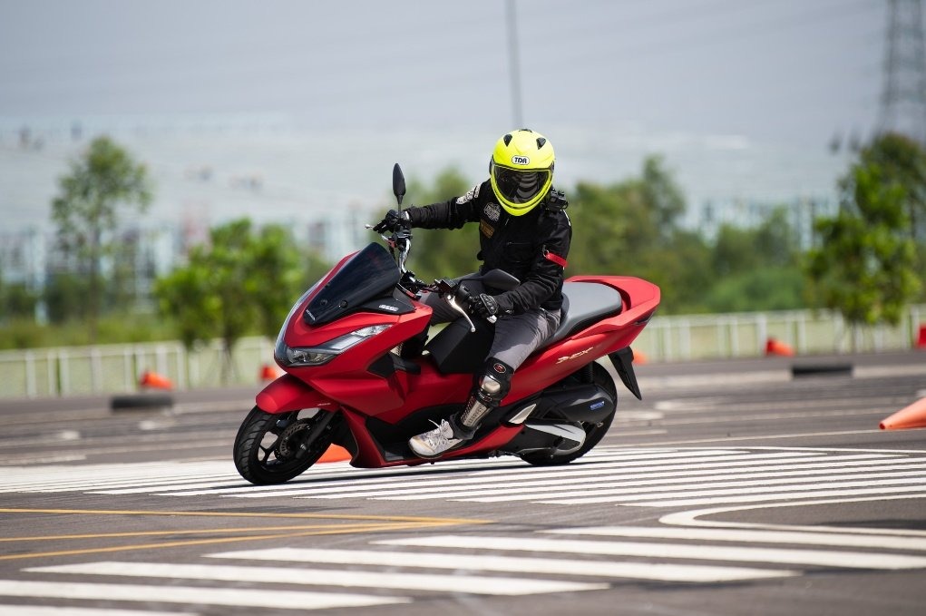 4 Tips Berhemat BBM Dengan ECO Riding