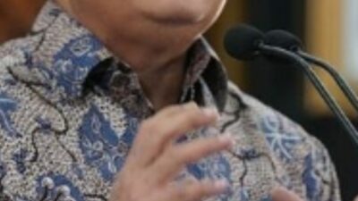 IMF Catat Penggunaan Dolar AS Di Perdagangan Dunia Terus Menurun 