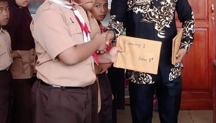 Mencari Bukti Permulaan Seleksi P3K Di Madina