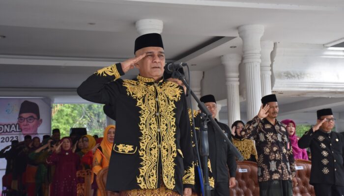 Sekda Langsa Pimpin Upacara Hardiknas