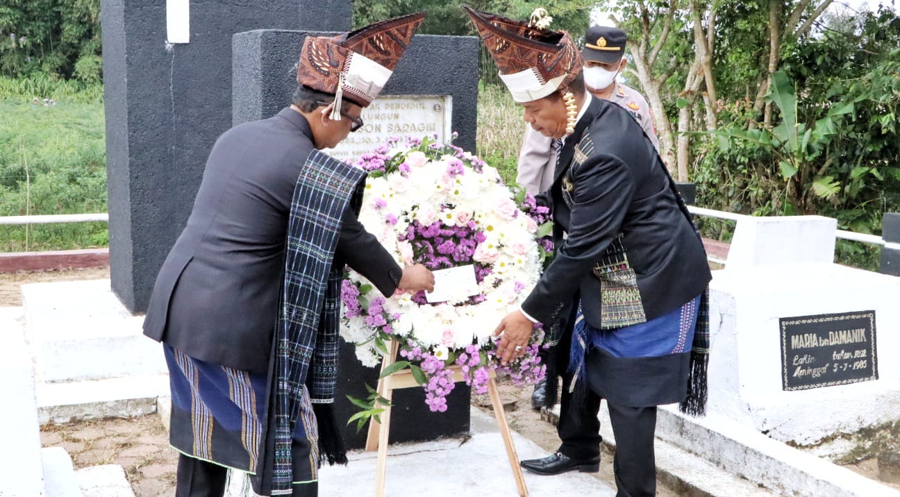 Bupati Simalungun Dan Wabup Ziarahi Makam Tuan Guru Jason Saragih