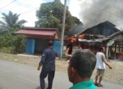 Di Simeulue, Satu Rumah Ludes Terbakar