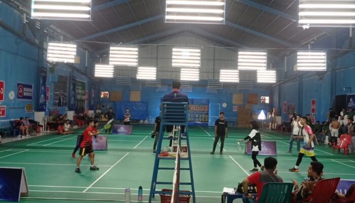 Turnamen Badminton Aqua Cup-School 2023, Ganda Campuran SMK BBC Keluar Sebagai Juara