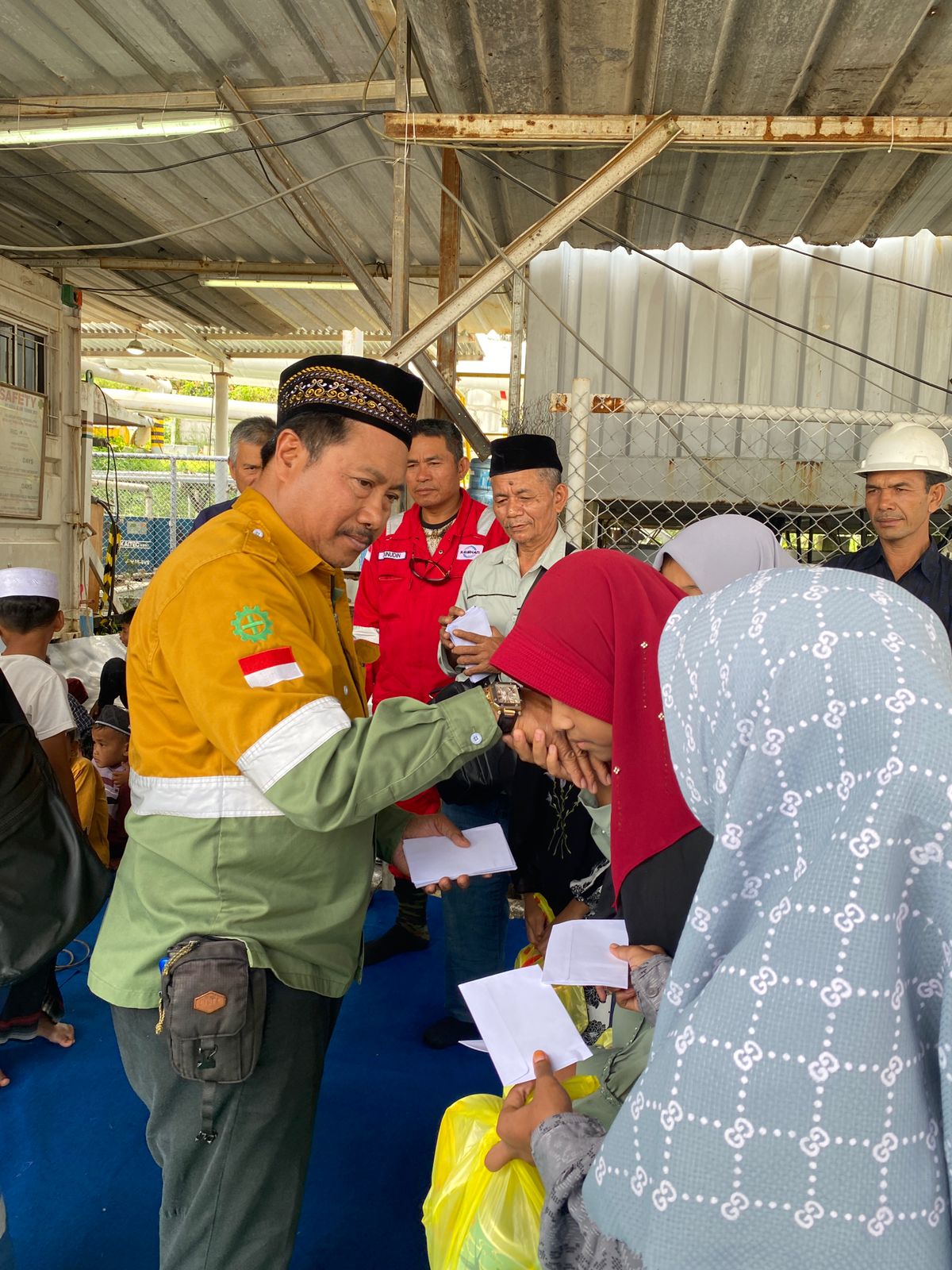 Jelang Spud-in Sumur T-13, SMGP Gelar Doa Serta Santuni Anak Yatim Jelang Spud-in Sumur T-13, SMGP Gelar Doa Serta Santuni Anak Yatim