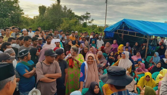 Pemkab Tawarkan 200 Ha, Warga Singkuang 1 Menolak