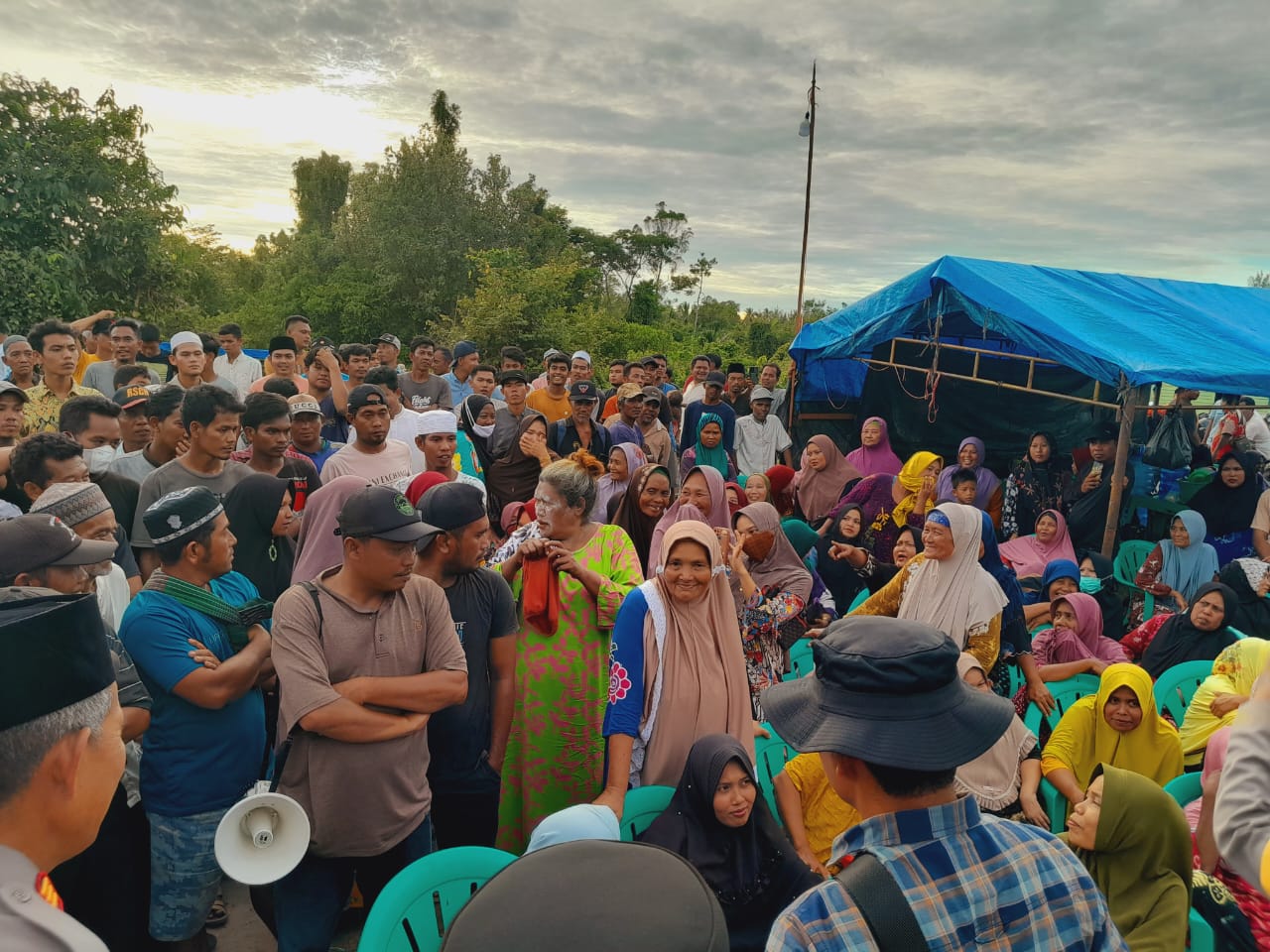 Pemkab Tawarkan 200 Ha, Warga Singkuang 1 Menolak