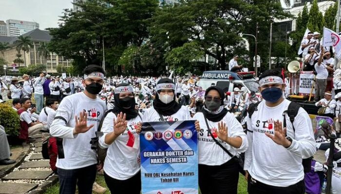 Pasca Aksi Tolak RUU Kesehatan Di Jakarta, IDI Medan Harapkan Pemerintah Dengarkan Pendapat 5 OP