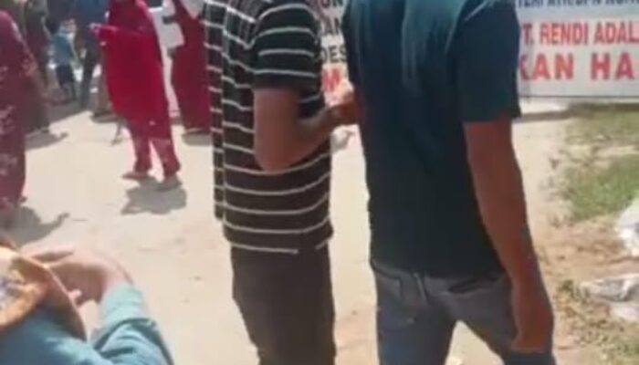 Coba Stop Aksi, Massa Singkuang 1 Terobos Masuk Ke Perusahaan