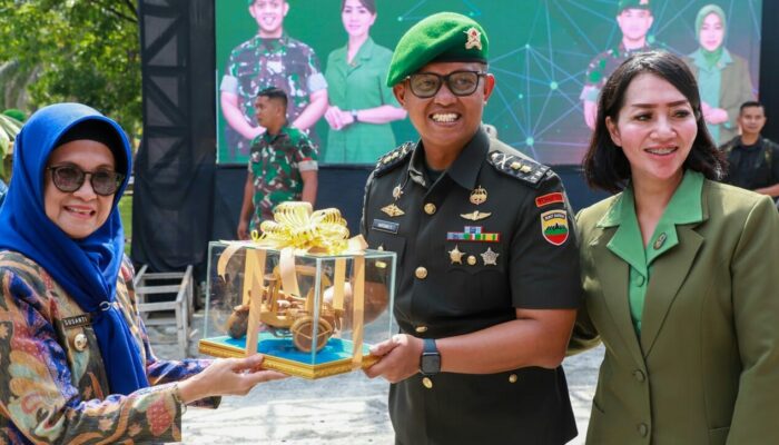 Sertijab Danyonif 122/TS