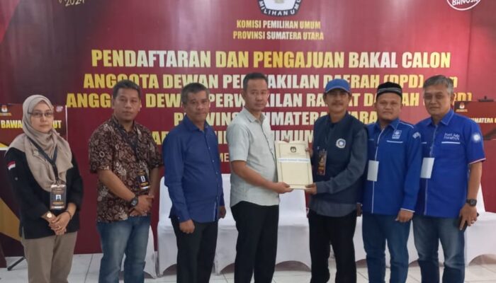 Lengkap dan Penuhi Persyaratan, Berkas 100 Bacaleg PAN Sumut Diterima KPU