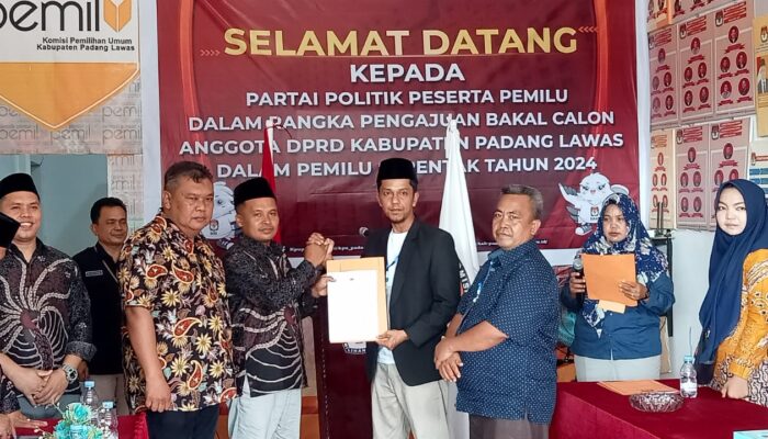 PKN Ajukan 30 Bacaleg Ke KPU Palas