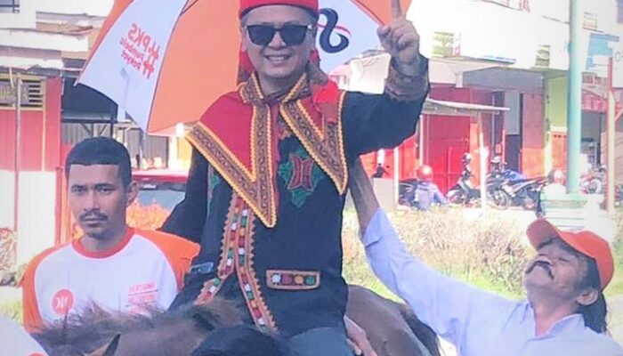 Dokter Putra, Dari Jual Es Keliling Jadi Dokter Siap Maju Caleg DPR Aceh