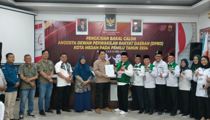 Tim Pengabdian Fakultas Pertanian USU Sosialisasi Pembuatan Pupuk Kompos