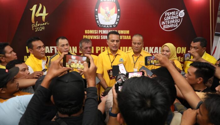 Daftarkan Bacaleg, Golkar Sumut Konvoi Kendaraan Dan Atribut Kuning