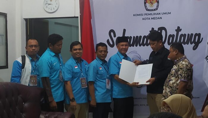 Targetkan 15 Kursi Di DPRD Medan, Partai Gelora Indonesia Daftarkan Bacaleg Ke KPU