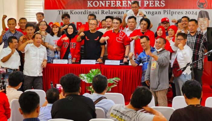 Deddy Yakin 100 Persen Yang Dimaksud Jokowi Adalah Ganjar Pranowo