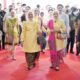 Tandai Peringatan HUT ke-43 Dekranas di Medan, Ibu Negara Potong Nasi Tumpeng