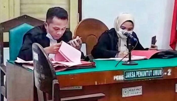 Terdakwa Kasus Ganja 1,3 Ton Dituntut Mati