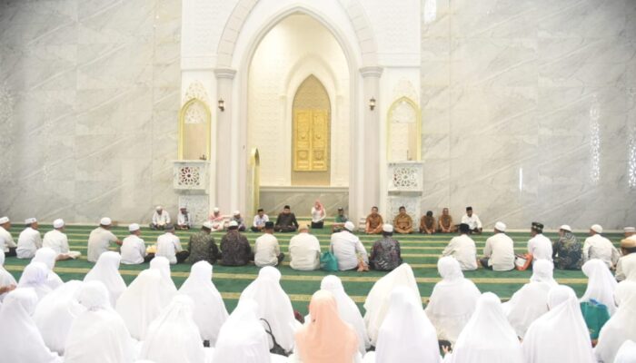 177 Calhaj Tapsel Ikuti Manasik Akbar