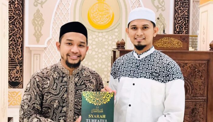 Guru Dayah Ruhul Qurani Tulis Buku Syarah Tuhfatul Athfal