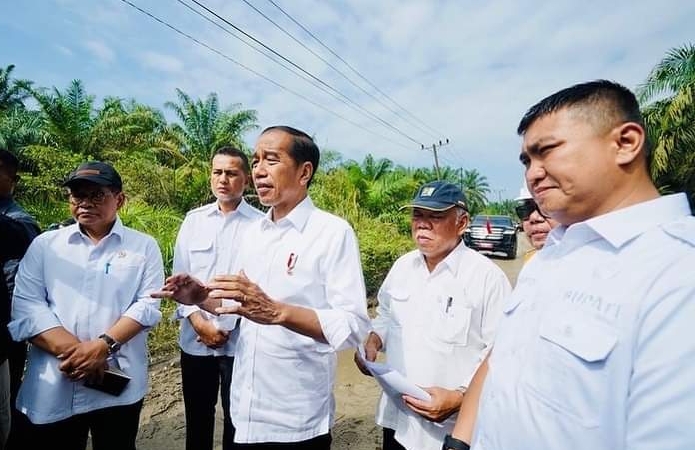 Jokowi Janjikan Rp800 M Perbaiki Jalan Di Sumut