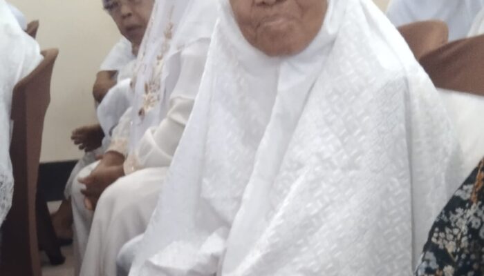 Calhaj Palas Tertua 92 Tahun, Termuda 22 Tahun