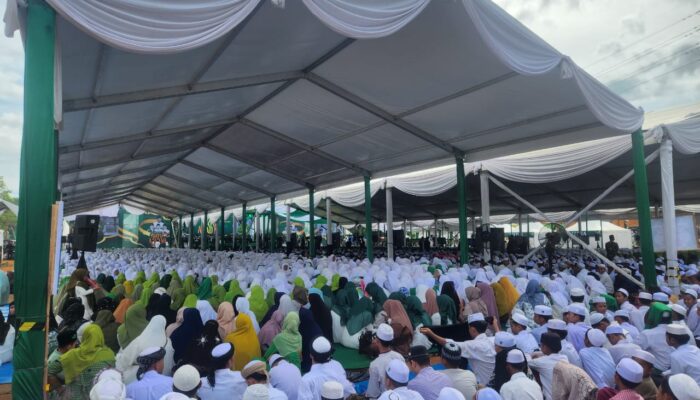 Warga Dan Kader Padati Tasyakuran Satu Abad NU