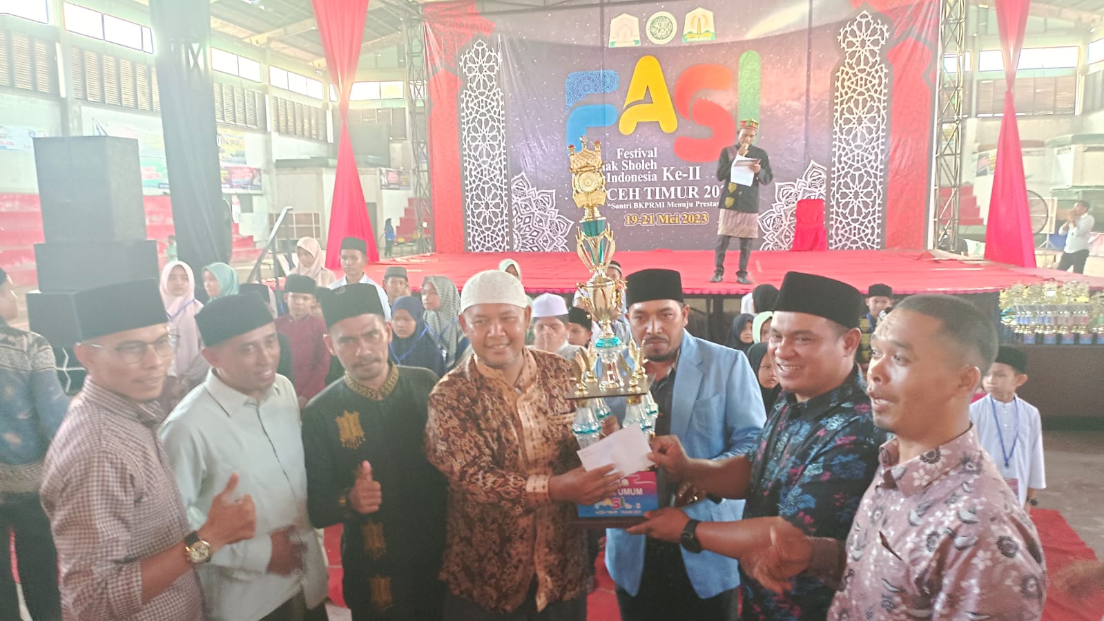 Peureulak Timur Juara Umum FASI