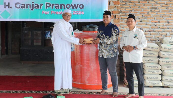 Asah Kemampuan Santri dalam Bertani, Sukarelawan Ganjar Gelar Pelatihan Tanam Jagung di Deli Serdang