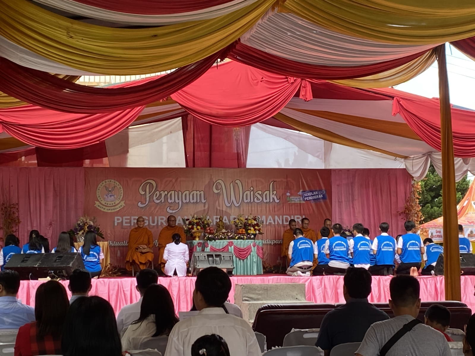 Perguruan Harapan Mandiri Gelar Perayaan Waisak 2567 BE