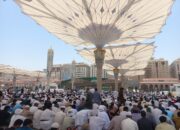 Belasan Ribu Jemaah Indonesia Salat Jumat Perdana Di Masjid Nabawi