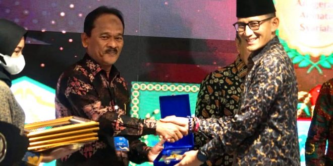 Pemerintah Aceh Jawara Kategori Keuangan Syariah