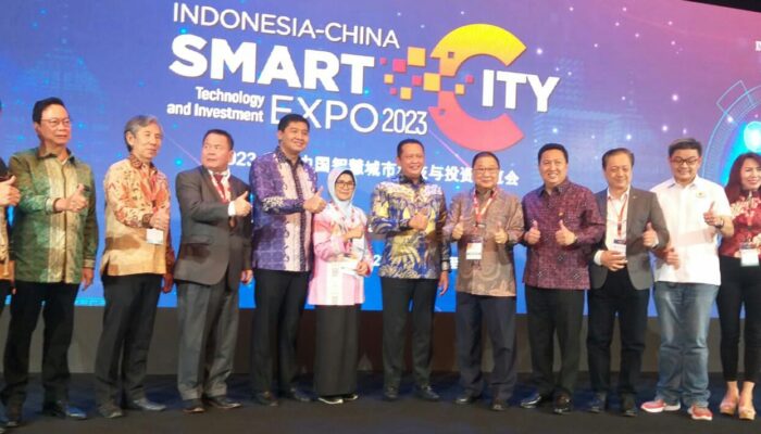Wali Kota P.Siantar Narasumber Smart City Inovation Development Talkshow