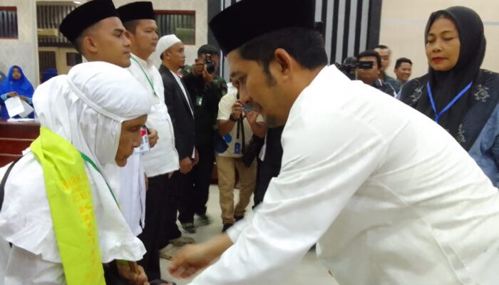 Pj Bupati Syakir Lepas 108 Calhaj Aceh Tenggara