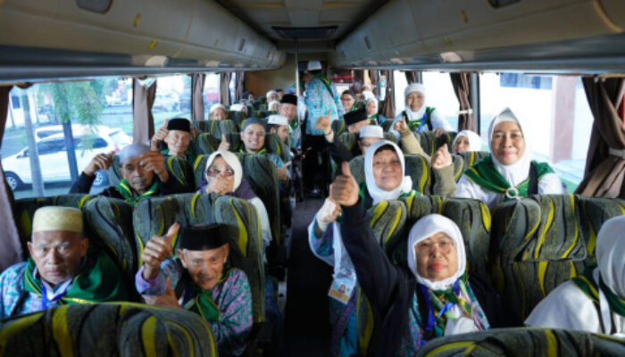 Lepas Kloter 6 Kanwil Kemenag Sumut Ingatkan Agar Saling Menolong
