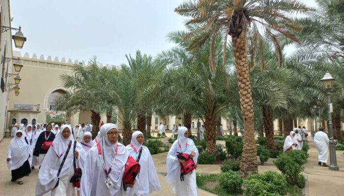 Jemaah Haji Dunia Mulai Bergerak Ke Makkah, Indonesia 1 Juni